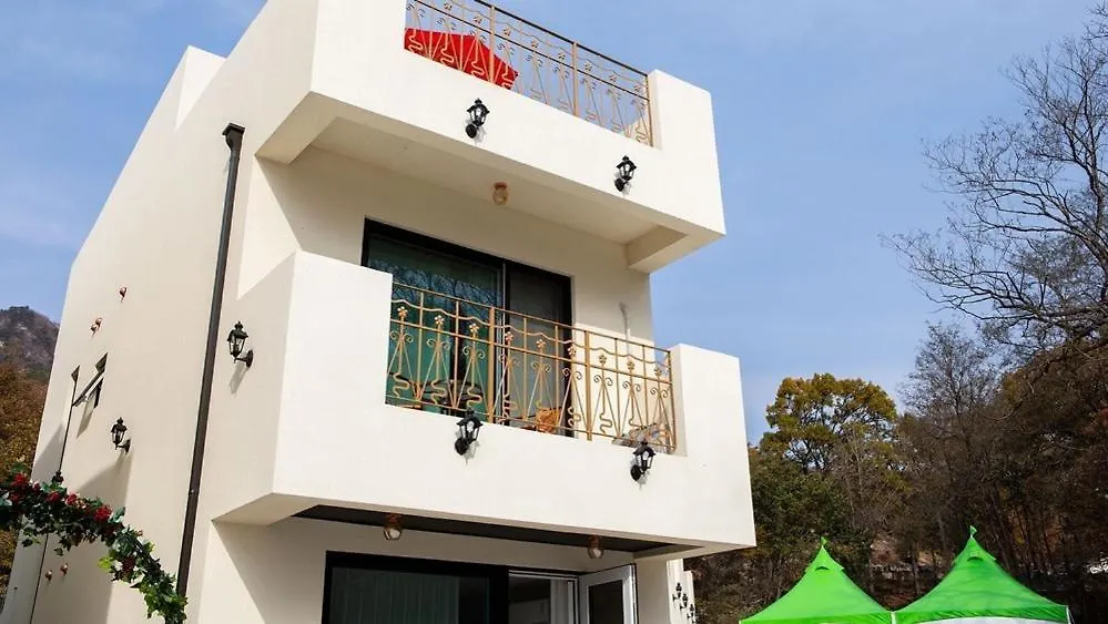 Ganghwado Baba Valley Pension Incheon